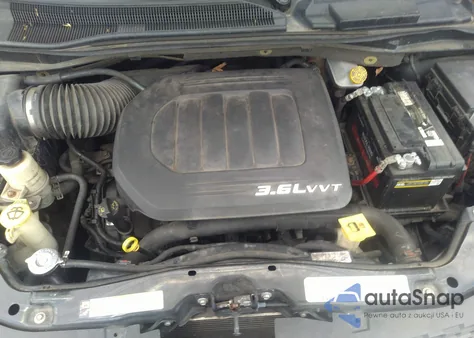 2011 Dodge Grand Caravan Mainstreet z USA, uszkodzony, nr VIN 2D4RN3DG1BR663591